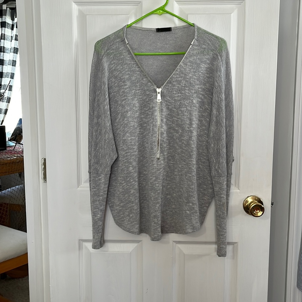 Size small grey zipper down front neck m.Fredric